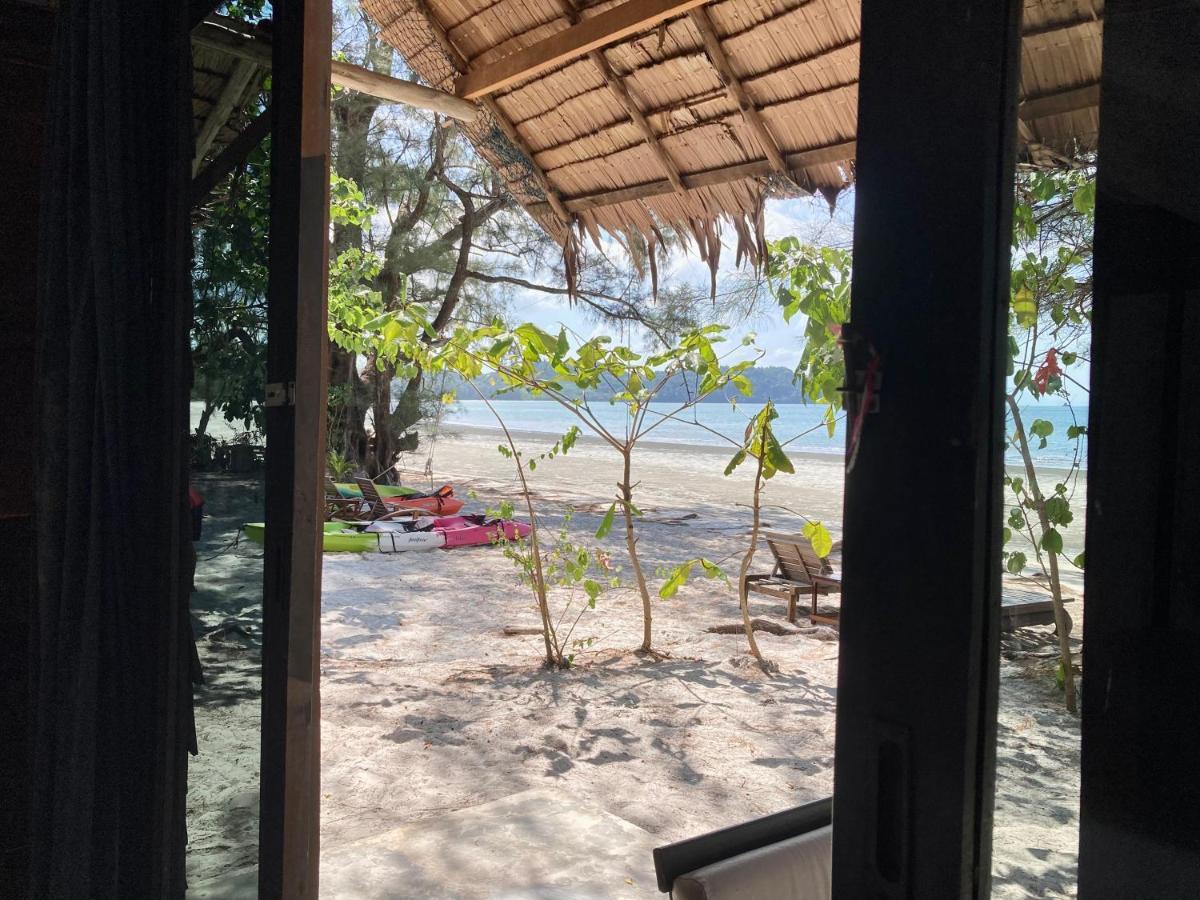 Hotel La Ong Lay Koh Phayam Exterior foto