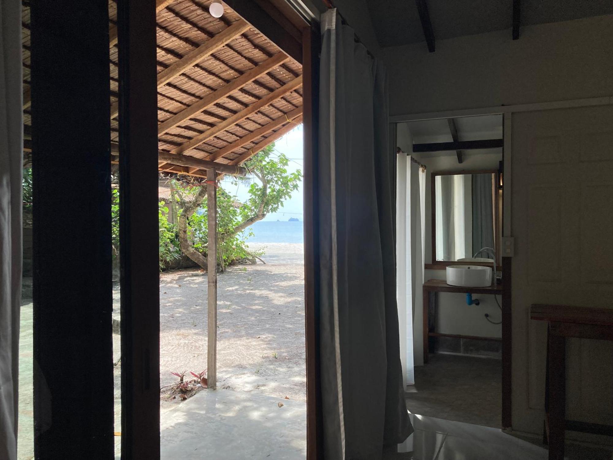 Hotel La Ong Lay Koh Phayam Exterior foto