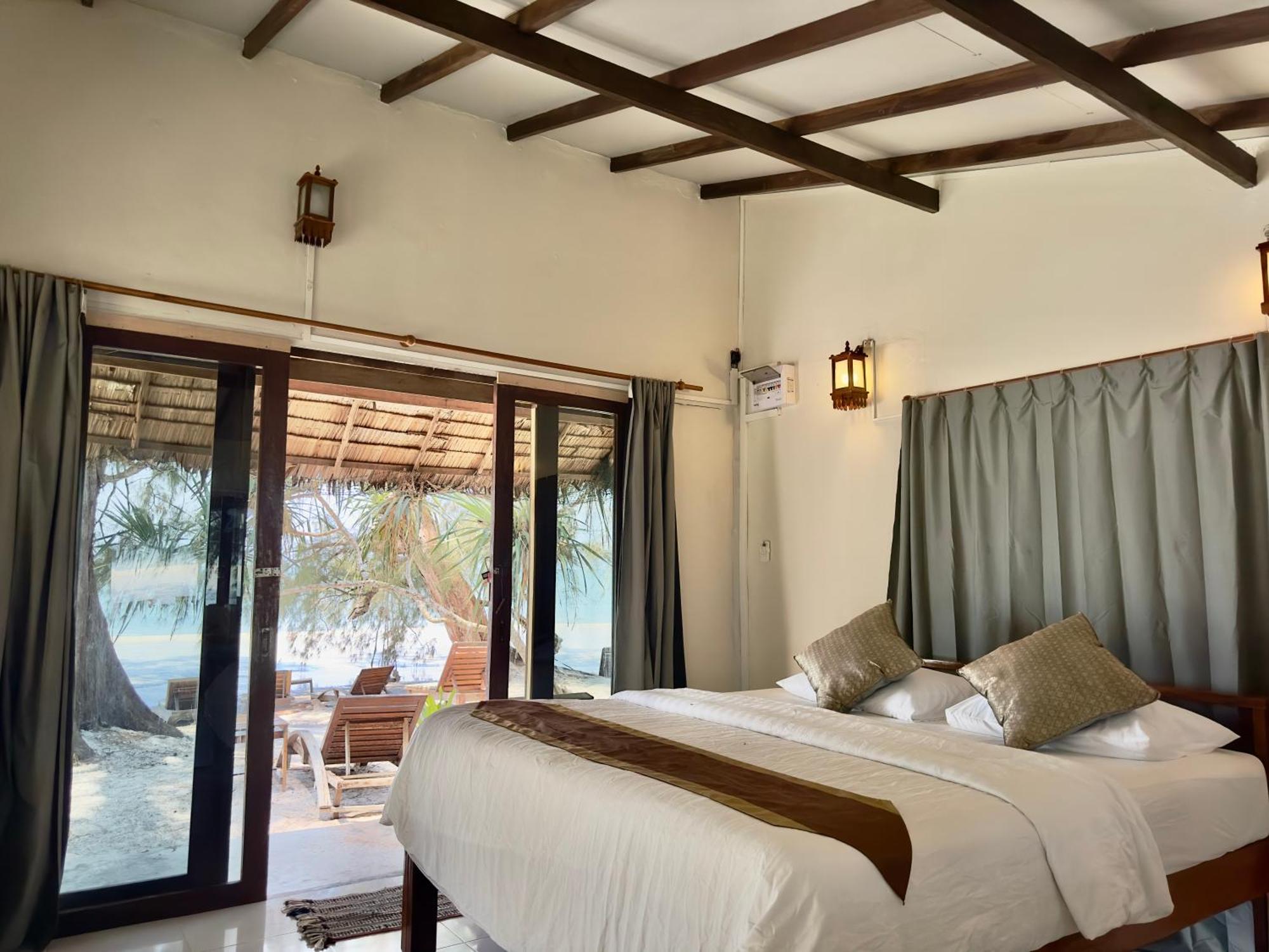 Hotel La Ong Lay Koh Phayam Exterior foto