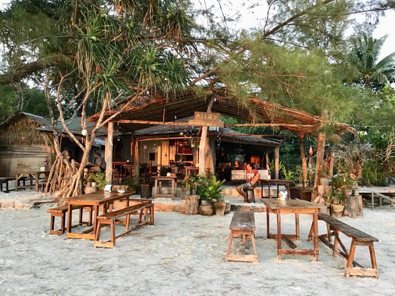 Hotel La Ong Lay Koh Phayam Exterior foto